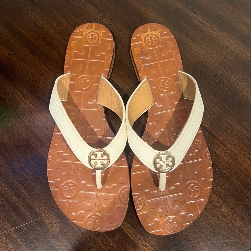 Womens Tory Burch flat sandals